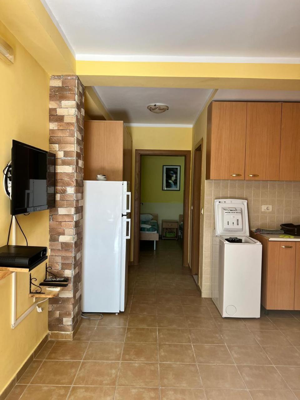 Apartments Brnjada ストモレ 部屋 写真